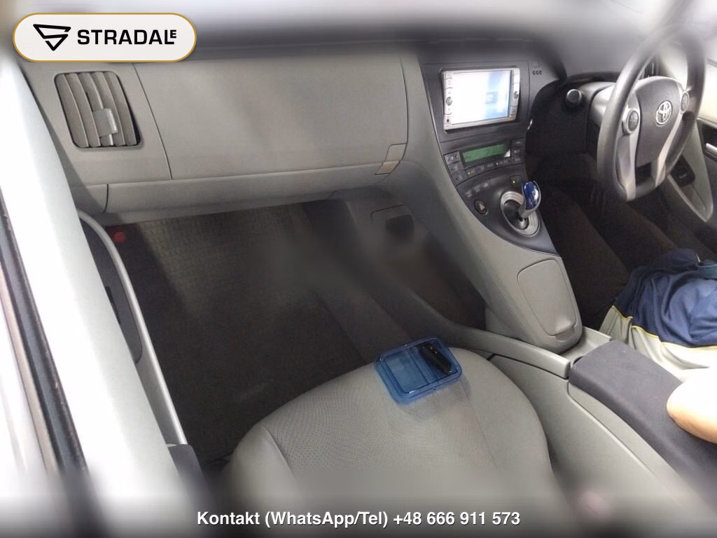 TOYOTA PRIUS 5D S, miniaturka 4