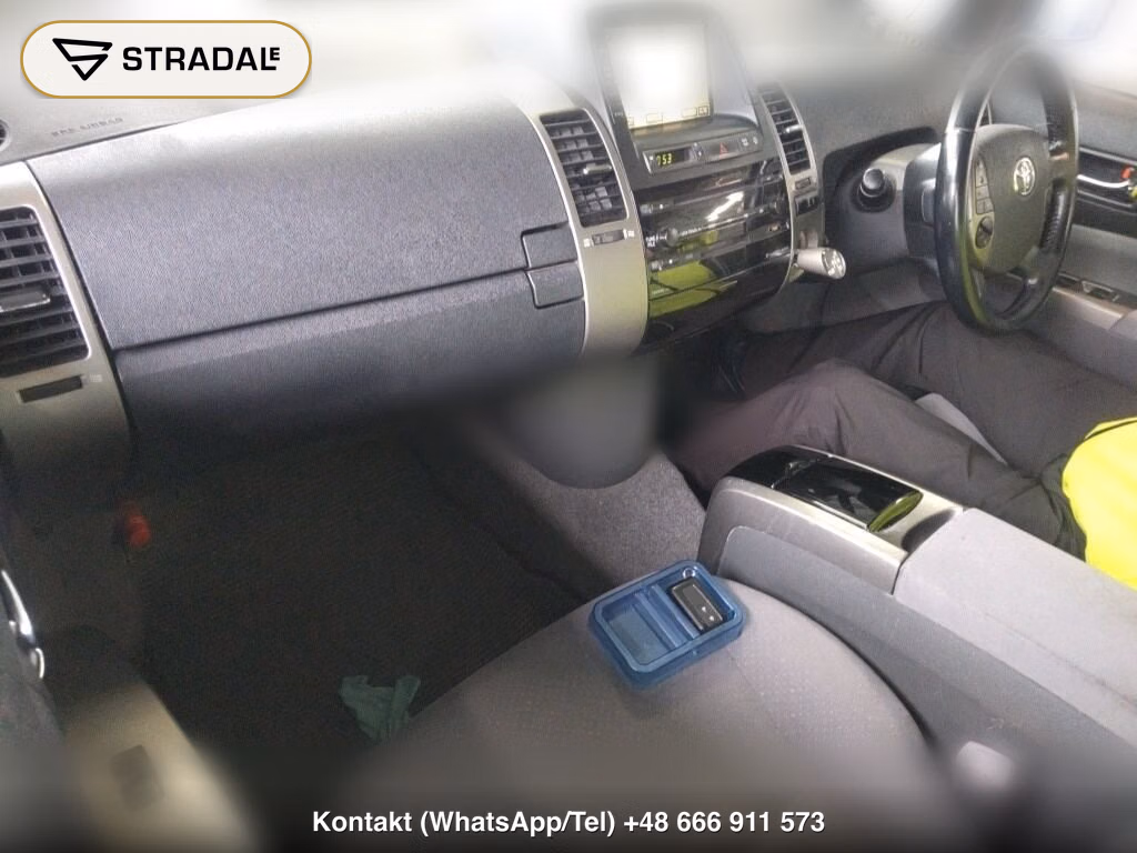 TOYOTA PRIUS 5D, miniaturka 4
