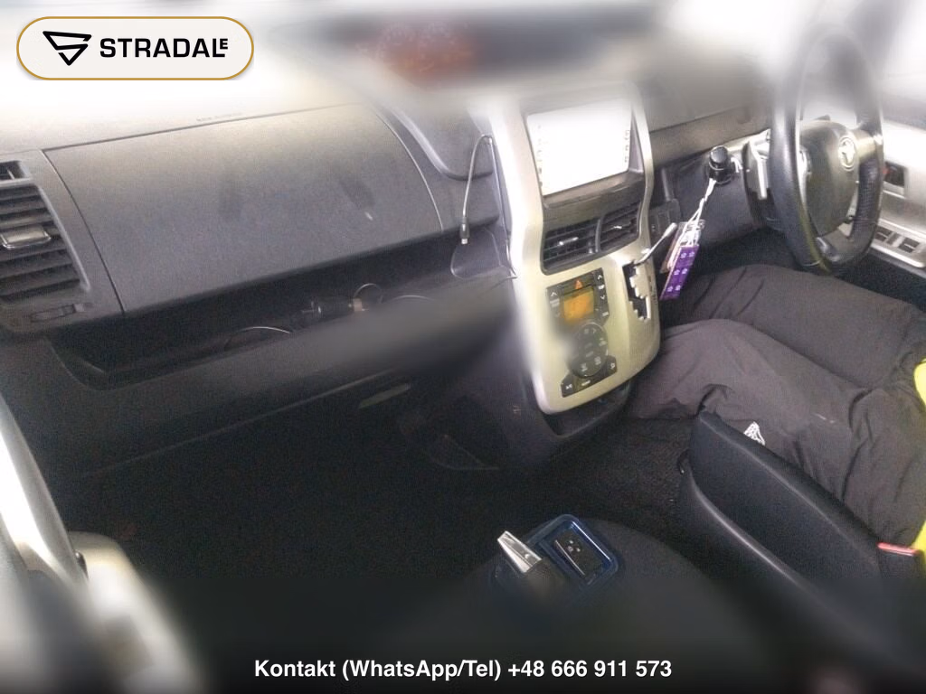 TOYOTA NOAH SI, miniaturka 4