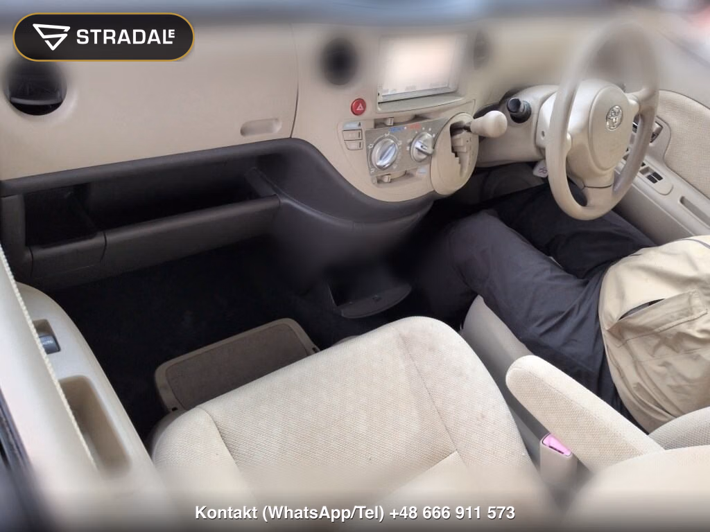 TOYOTA SIENTA X, miniaturka 4