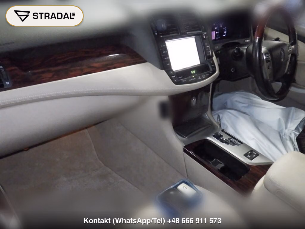 TOYOTA CROWN 4D 3.0 ROYAL SALOON ANNIVERSARY EDITION, miniaturka 4