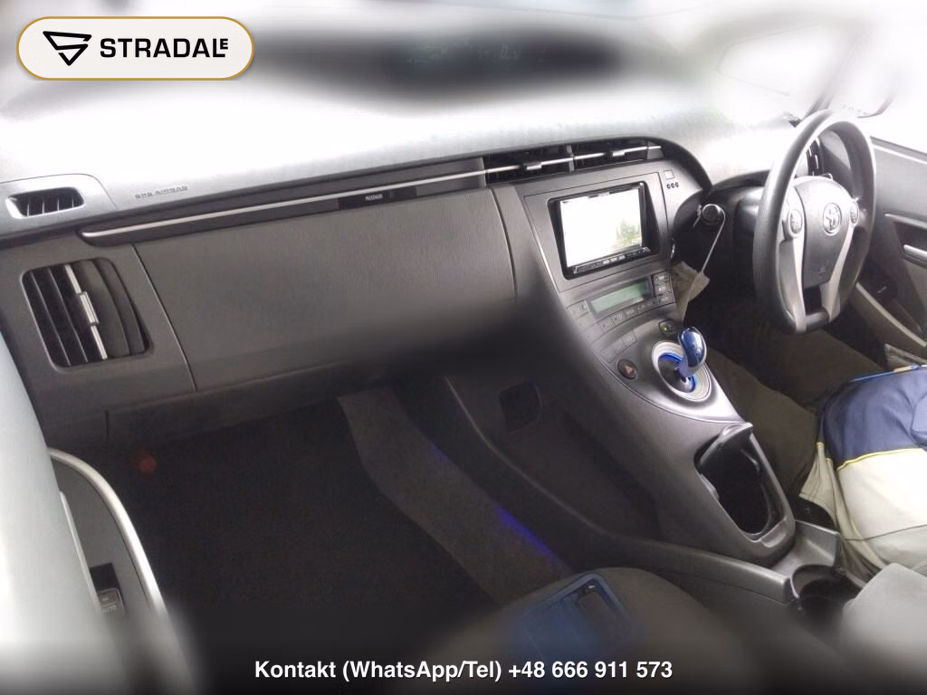 TOYOTA PRIUS 5D S, miniaturka 4