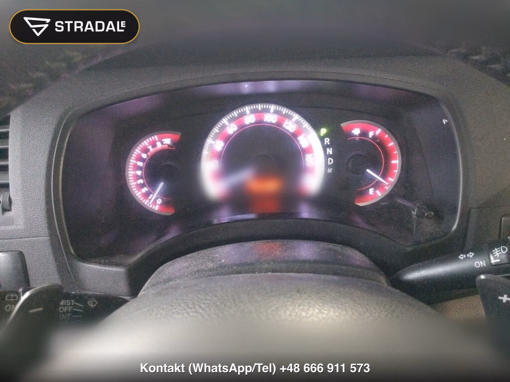 TOYOTA ISIS PLATANA, miniaturka 7