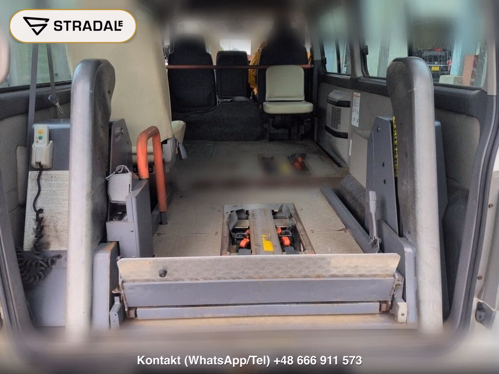 NISSAN CARAVAN BUS 4D, miniaturka 7