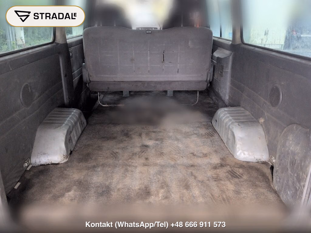 NISSAN CARAVAN 4D, miniaturka 7
