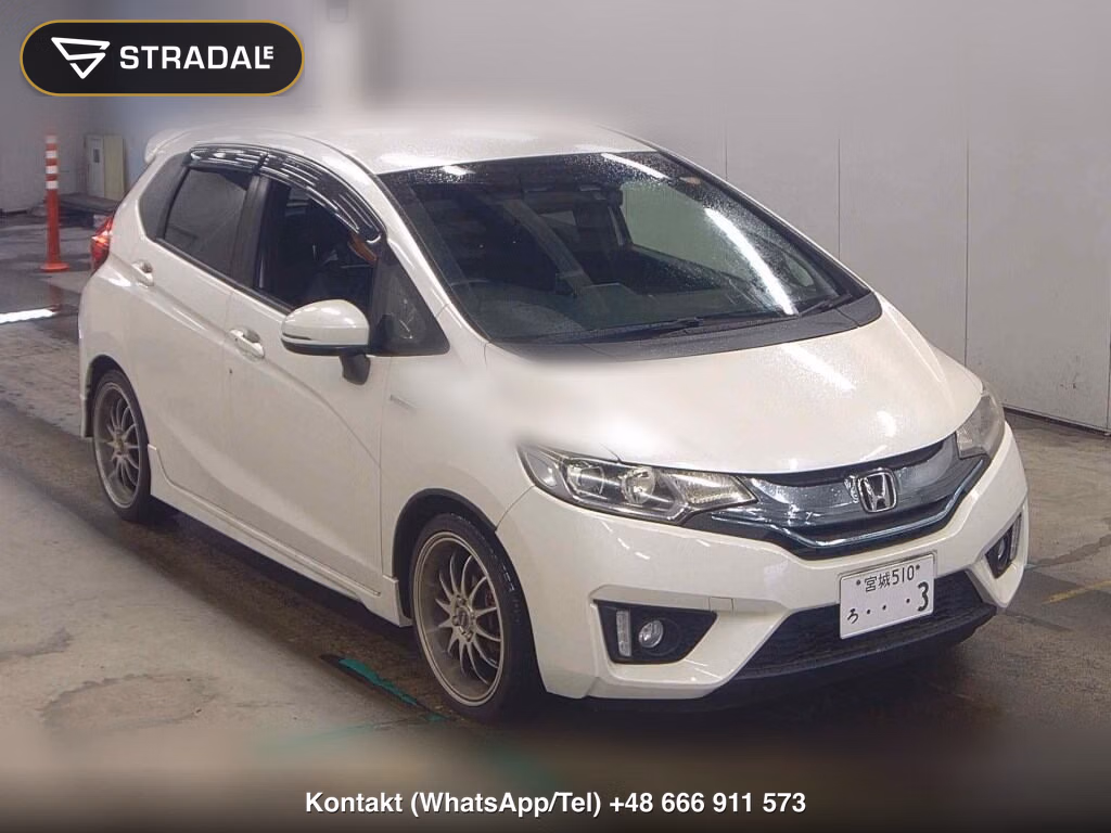 HONDA FIT HYBRID S PACKAGE 2013, aukcja z Japonii, zdjęcie 1