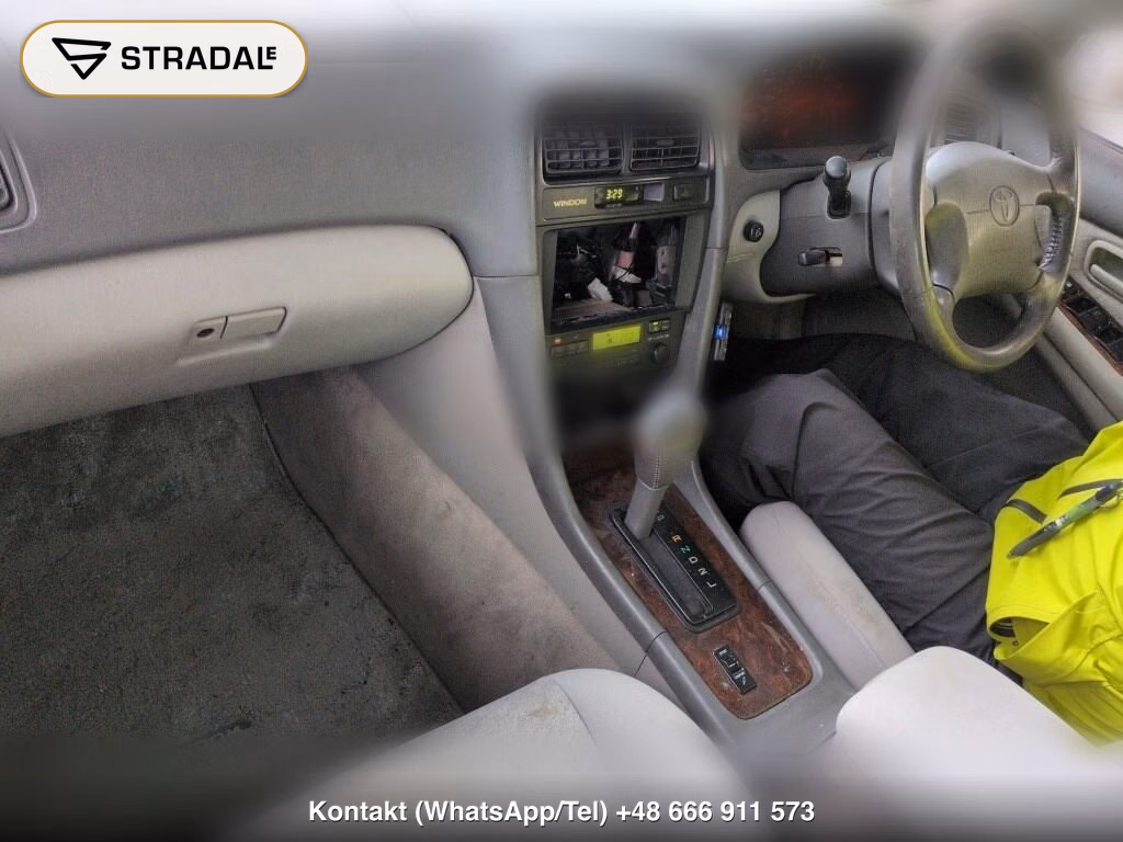 TOYOTA WINDOM 4HT 2.5G, miniaturka 4