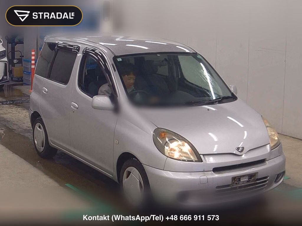 TOYOTA FUNCARGO X 2001, aukcja z Japonii, zdjęcie 1