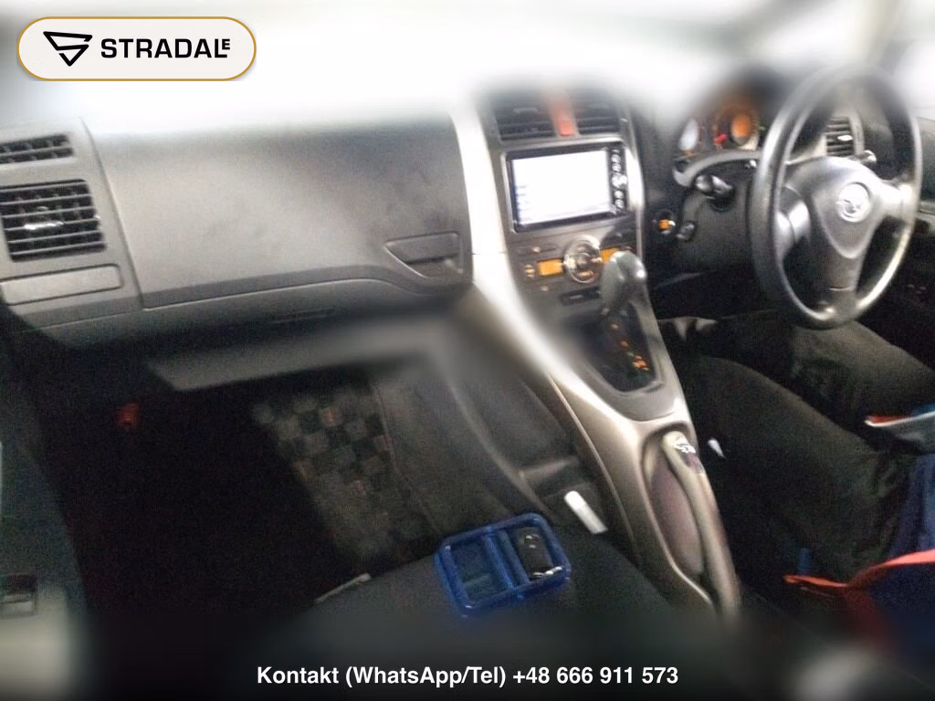 TOYOTA AURIS 4WD 180G, miniaturka 4