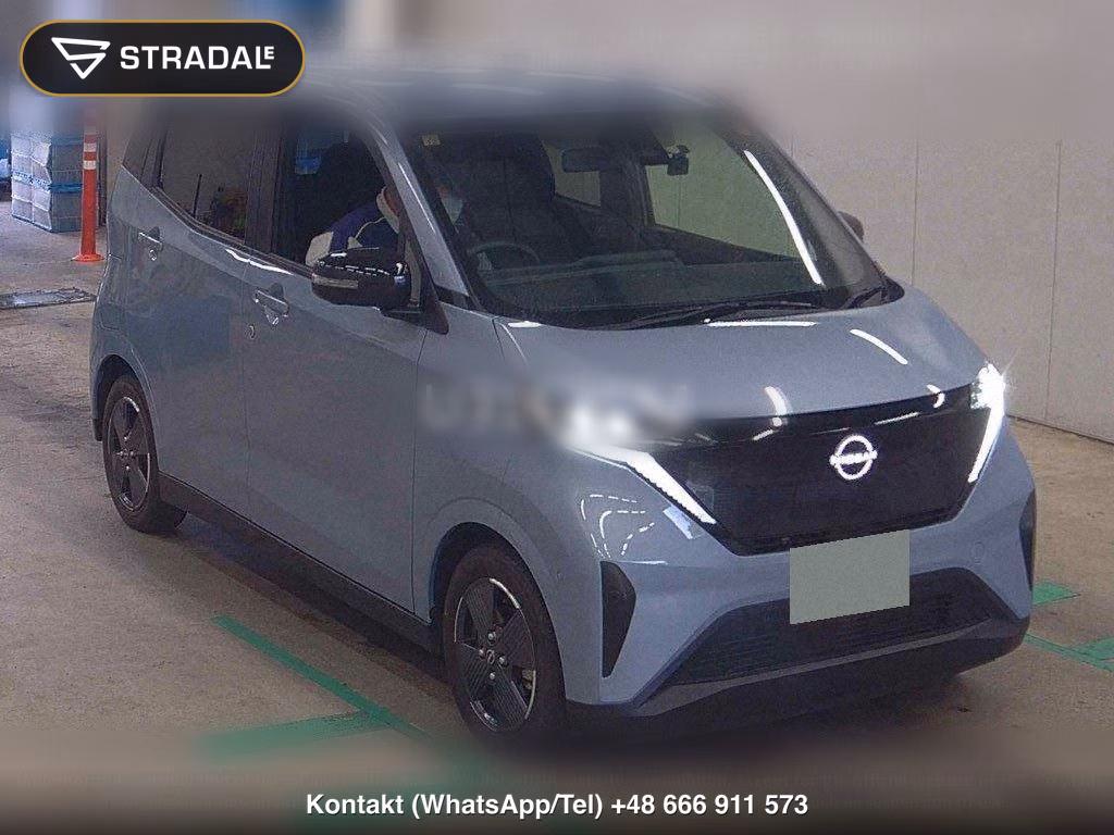 NISSAN SAKURA G, miniaturka 2