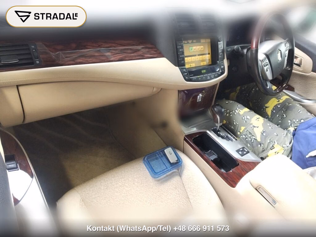 TOYOTA CROWN 4D ROYAL SALOON, miniaturka 4