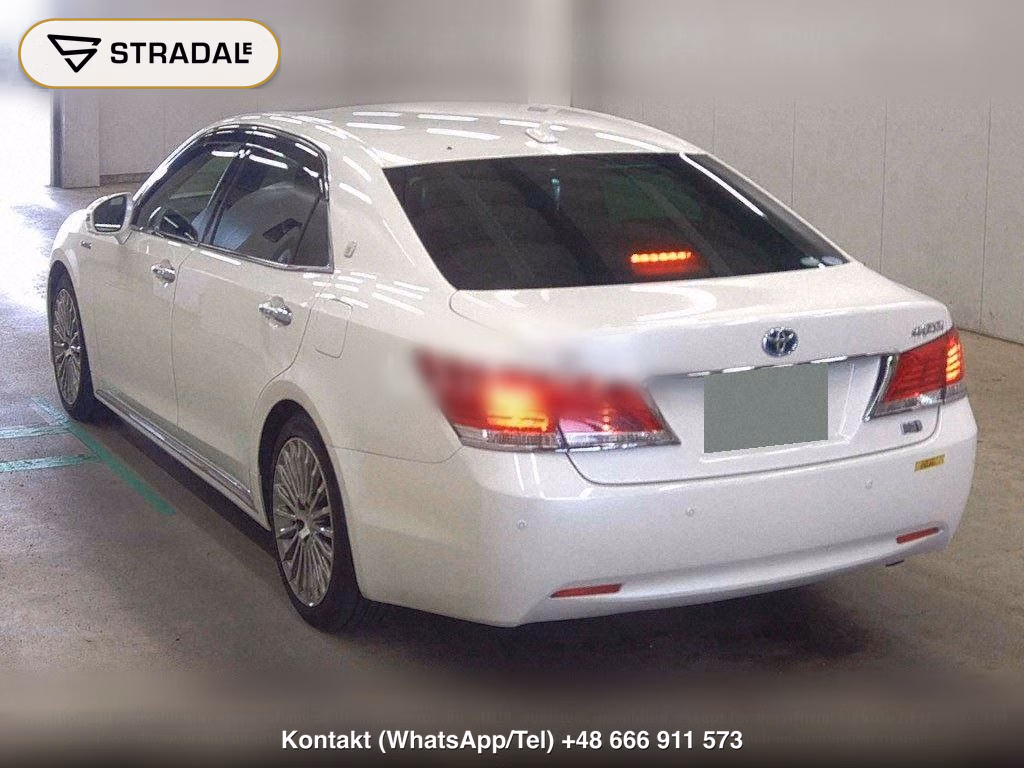 TOYOTA CROWN MAJESTA 4D F VERSION, miniaturka 3