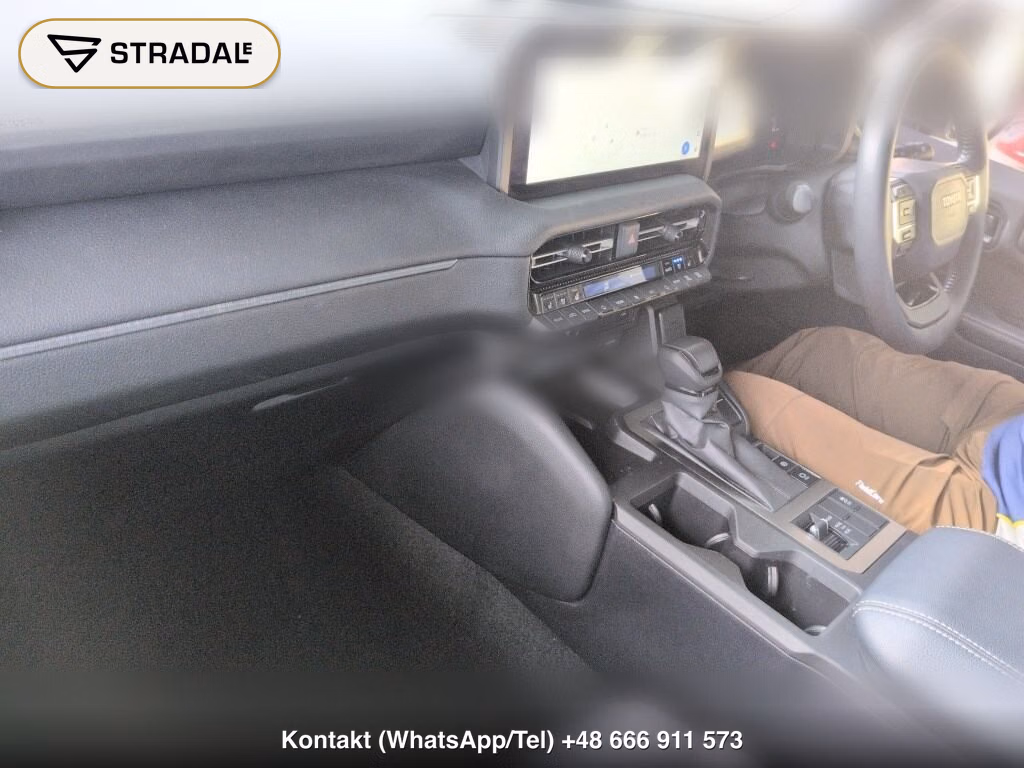 TOYOTA LAND CRUISER 250 4WD VX, miniaturka 4