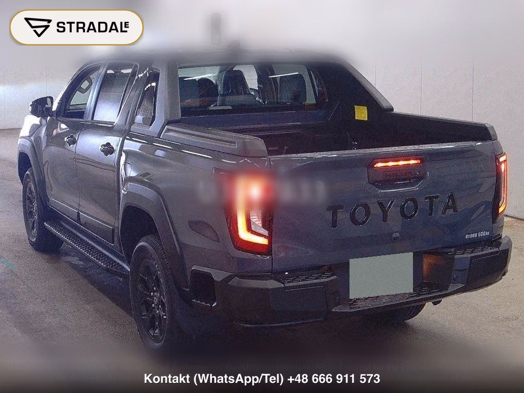 TOYOTA HILUX 4D 4WD Z ADVENTURE, miniaturka 3