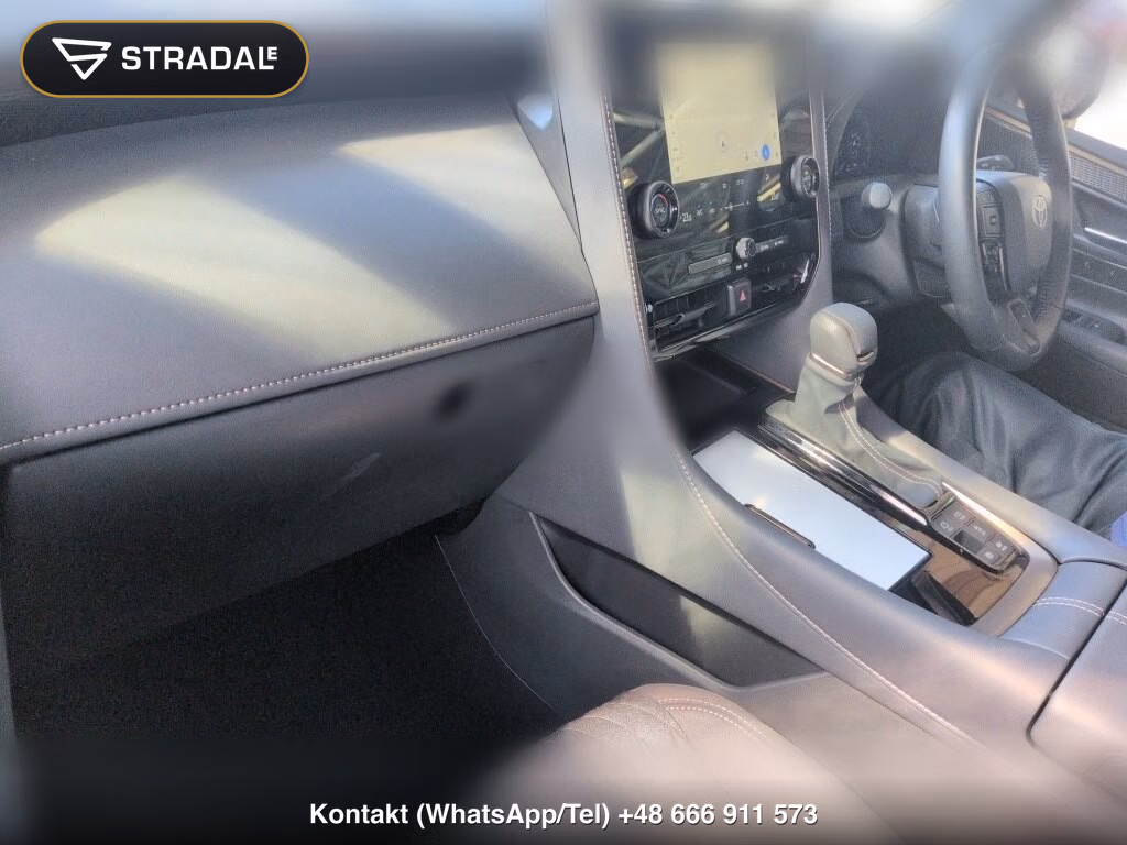 TOYOTA ALPHARD HYBRID X, miniaturka 4