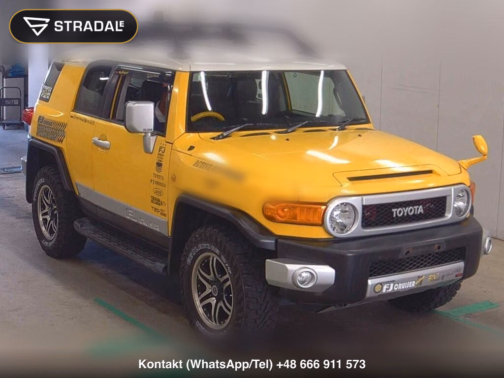TOYOTA FJ CRUISER 4WD OFF-ROAD PACKAGE 2015, aukcja z Japonii, zdjęcie 1