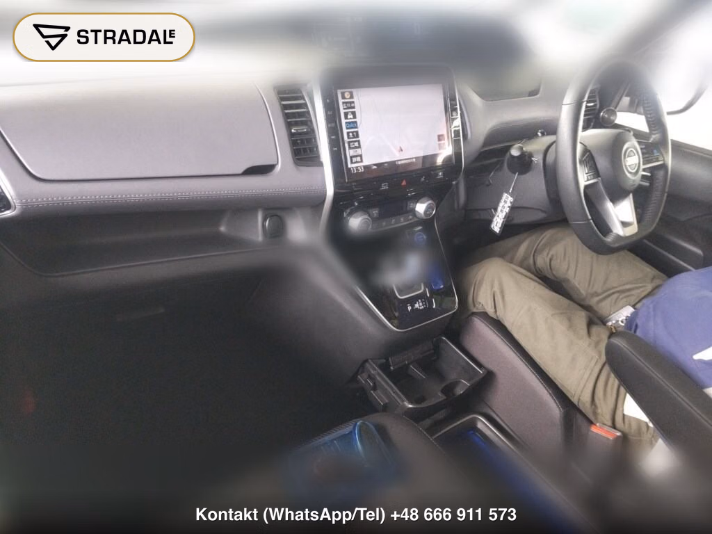 NISSAN SERENA 5D E-POWER HIGHWAY STAR V URBAN CHROME, miniaturka 4