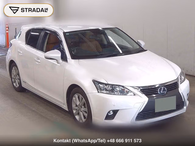 LEXUS CT CT200H VERSION C 2015, samochód z aukcji Japonii