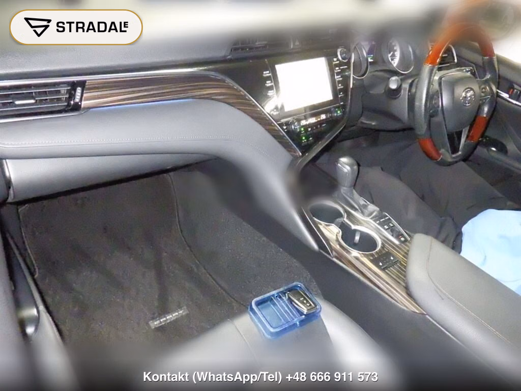 TOYOTA CAMRY 4D G LEATHER PACKAGE, miniaturka 4