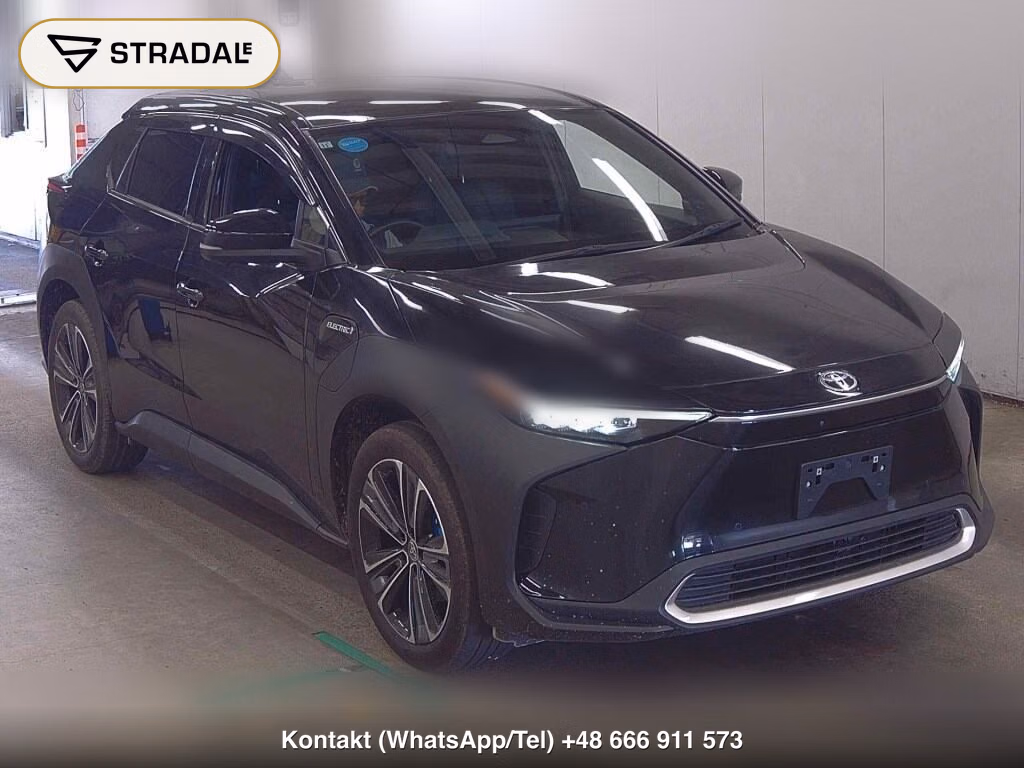 TOYOTA BZ4X 4WD Z 2022, aukcja z Japonii, zdjęcie 1