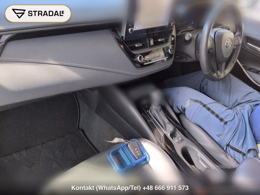 TOYOTA COROLLA 4D HYBRID WXB, miniaturka 4