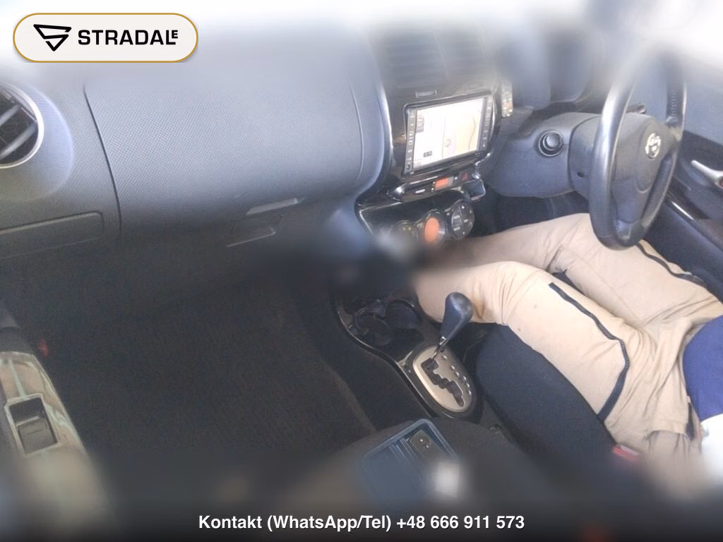 TOYOTA IST 180G, miniaturka 4
