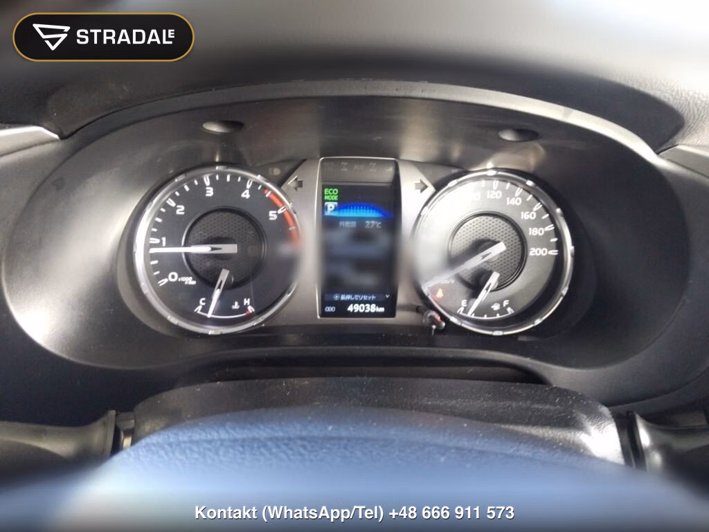 TOYOTA HILUX 4D 4WD Z, miniaturka 4