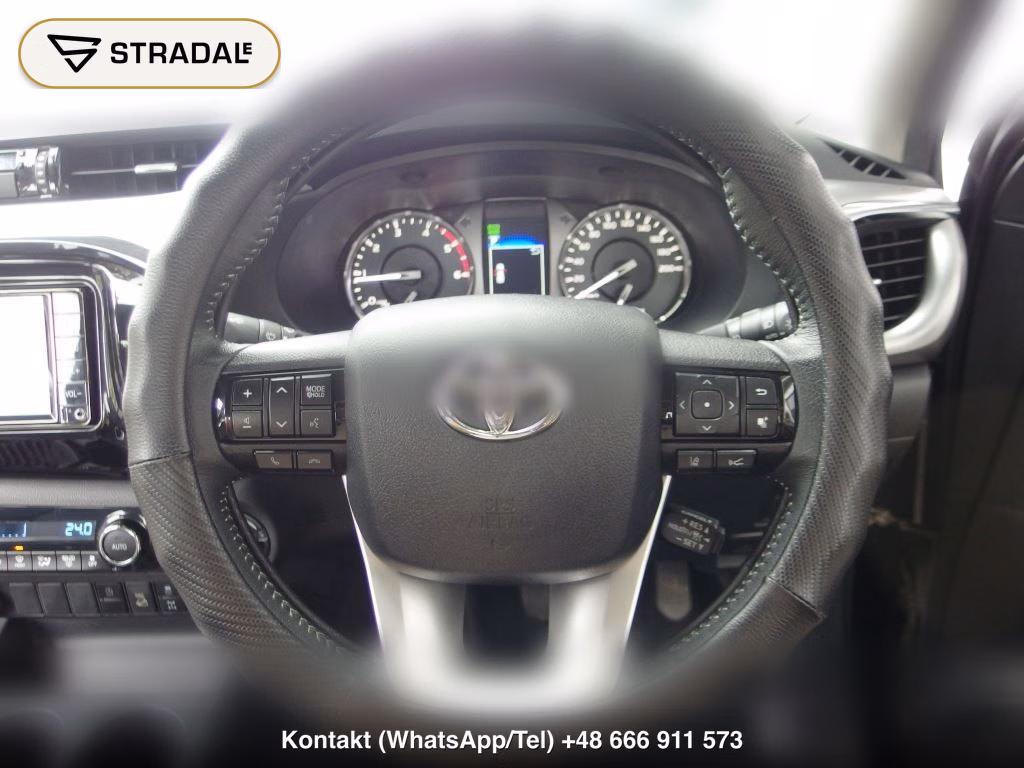 TOYOTA HILUX 4D 4WD Z, miniaturka 10