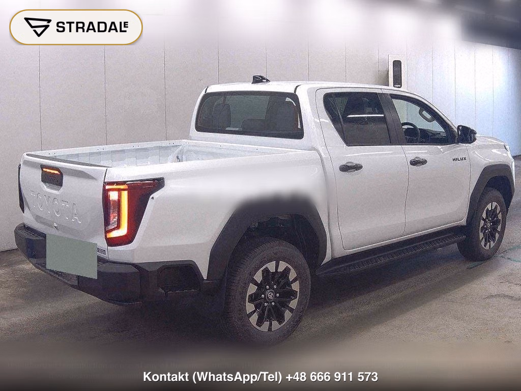 TOYOTA HILUX 4D 4WD Z, miniaturka 6