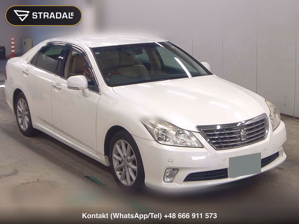 TOYOTA CROWN 4D ROYAL SALOON 2011, aukcja z Japonii, zdjęcie 1