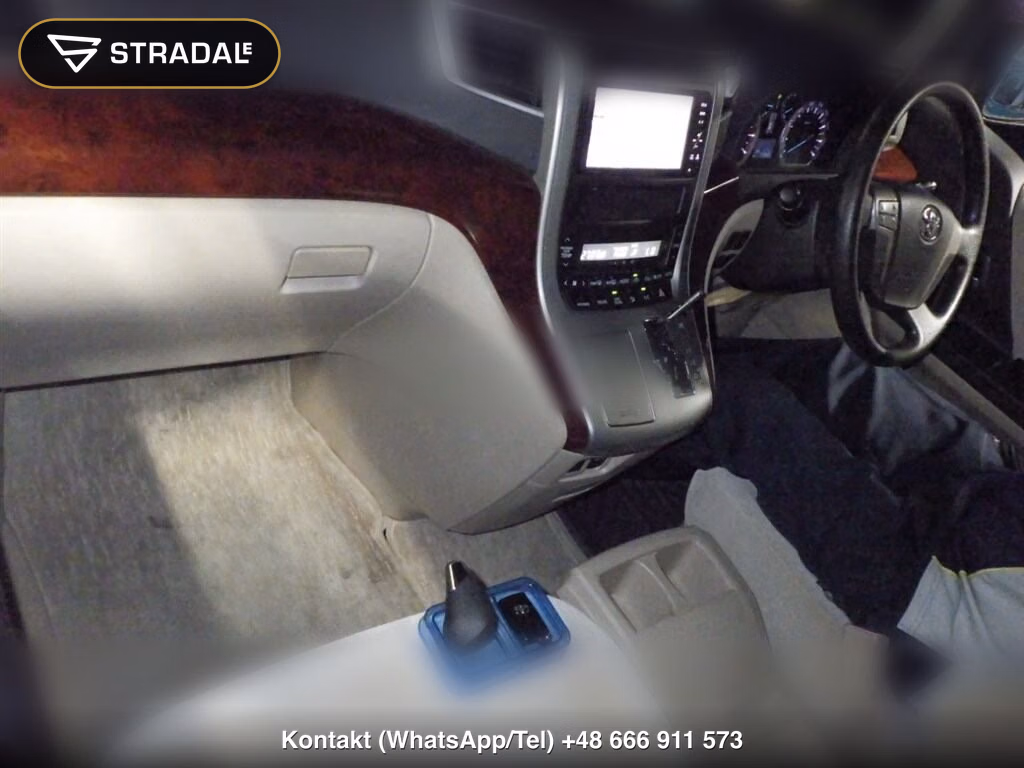 TOYOTA ALPHARD 240X, miniaturka 4