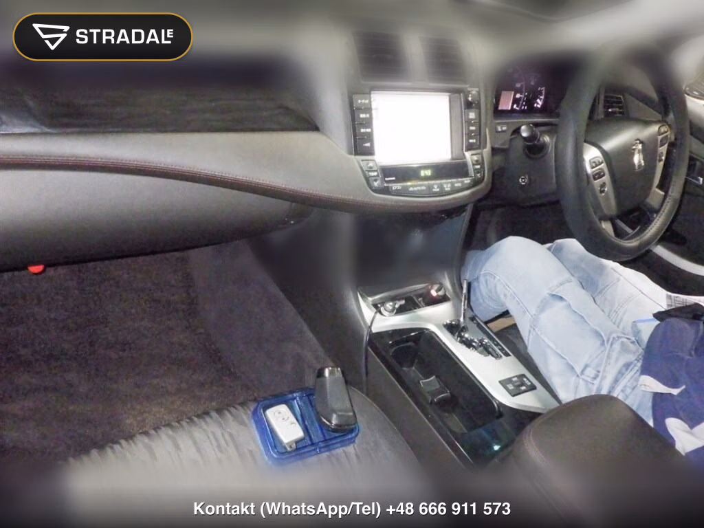 TOYOTA CROWN 4D ATHLETE, miniaturka 4
