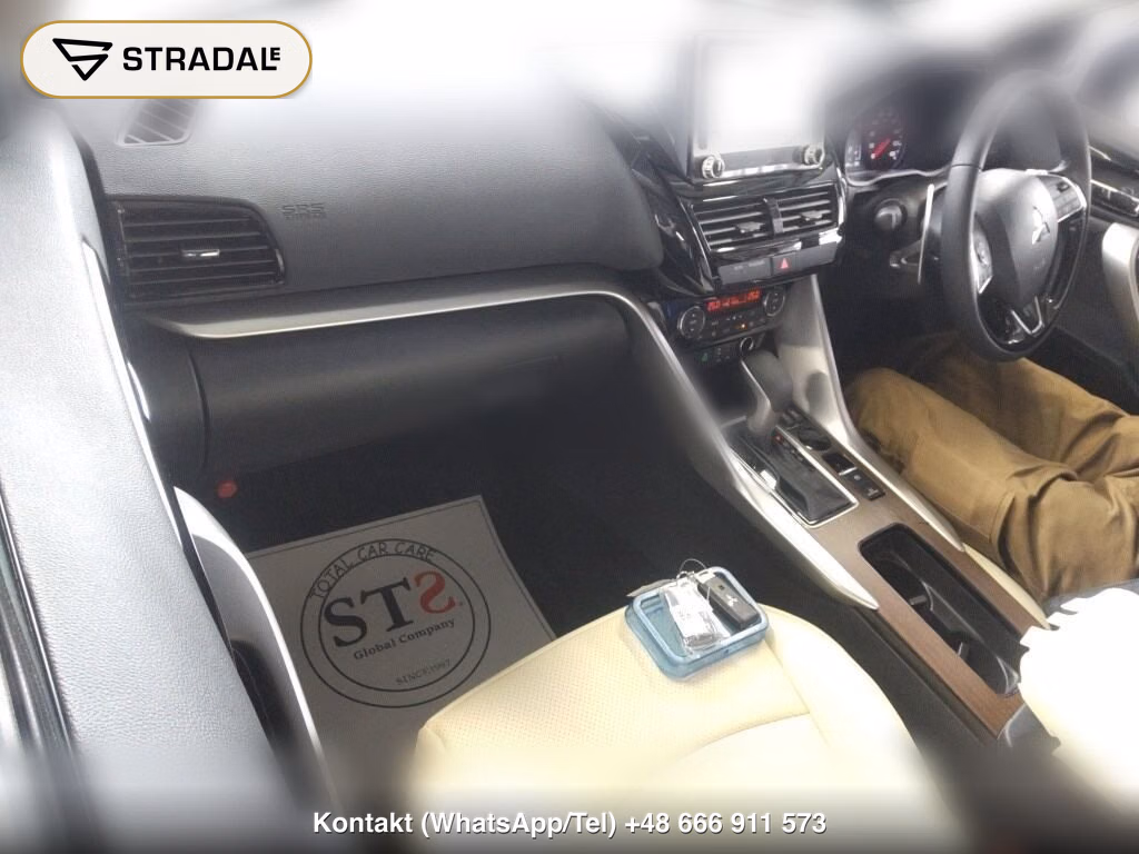 MITSUBISHI ECLIPSE CROSS G, miniaturka 4
