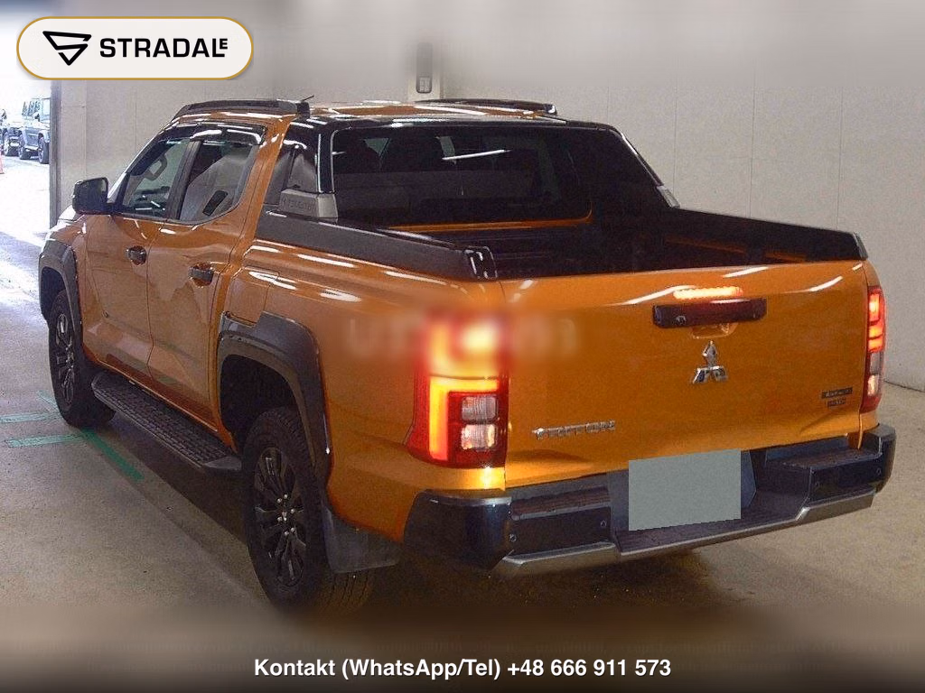 MITSUBISHI TRITON 4WD GSR, miniaturka 3