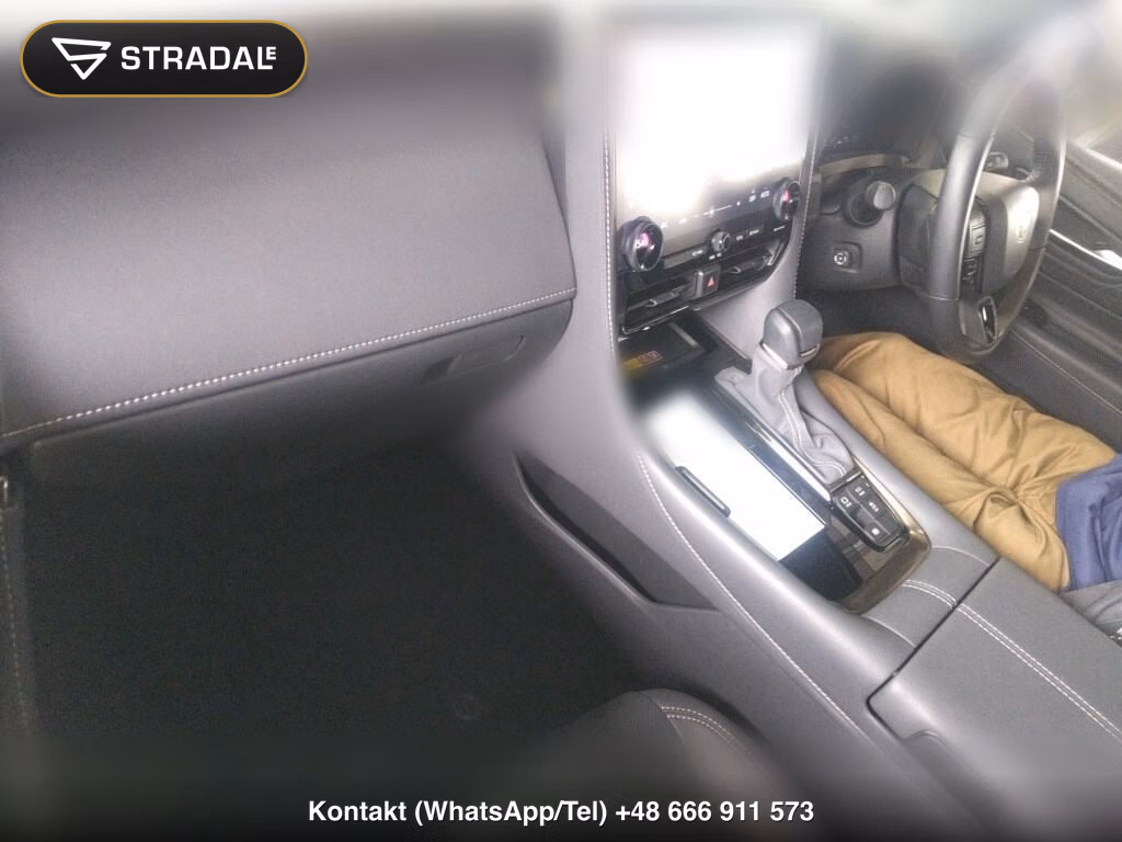 TOYOTA ALPHARD Z, miniaturka 4