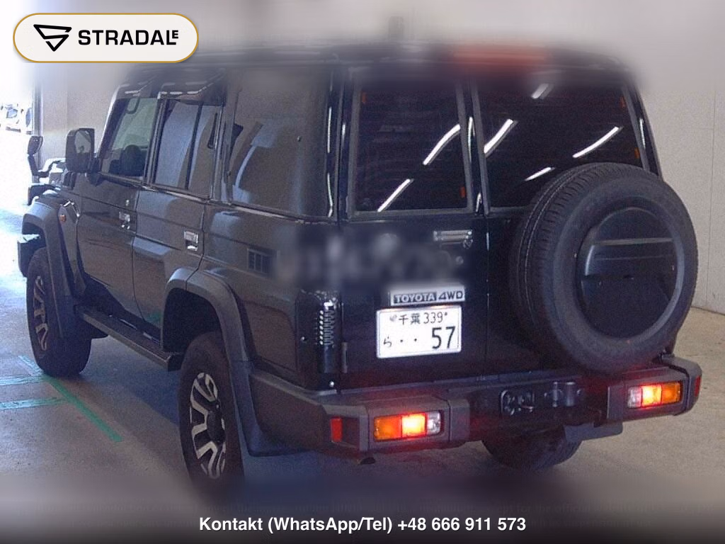 TOYOTA LAND CRUISER 70 5D 4WD AX, miniaturka 3