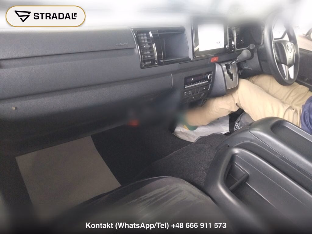 TOYOTA HIACE WAGON 4D GL, miniaturka 4
