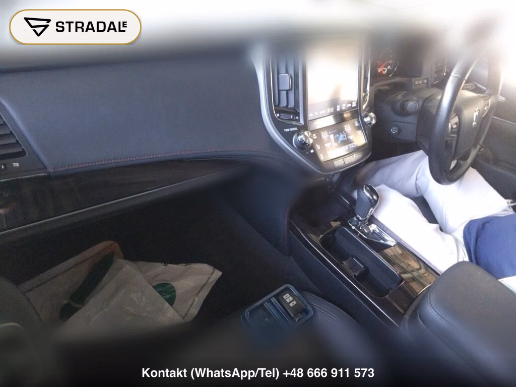 TOYOTA CROWN HYBRID ATHLETE G ADVANCED PACKAGE, miniaturka 4