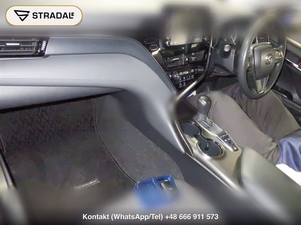 TOYOTA CAMRY 4D 4WD X, miniaturka 4