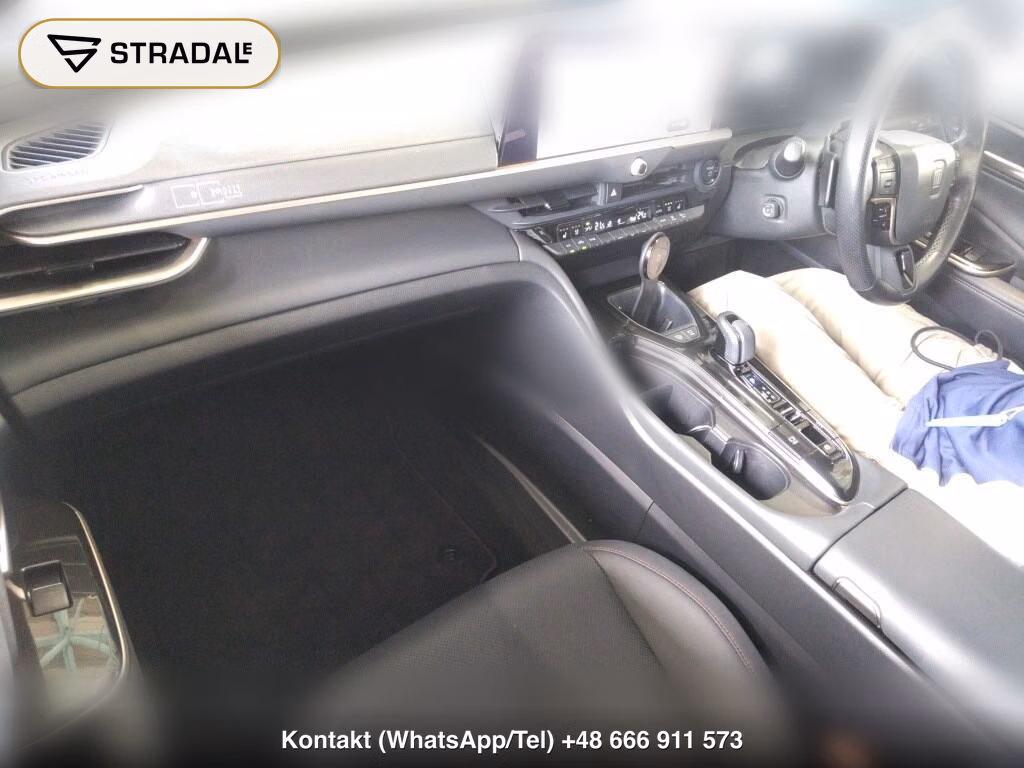 TOYOTA CROWN CROSSOVER 4WD RS ADVANCED THE LIMITED MATTE METAL, miniaturka 4
