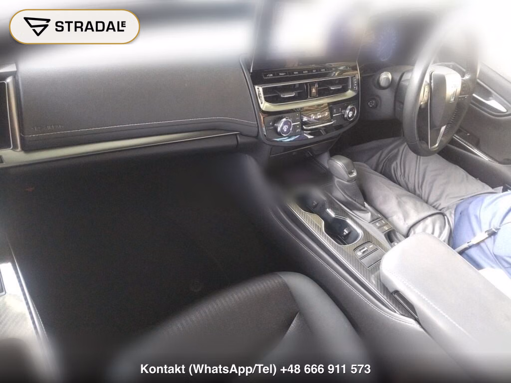 TOYOTA CROWN HYBRID RS, miniaturka 4