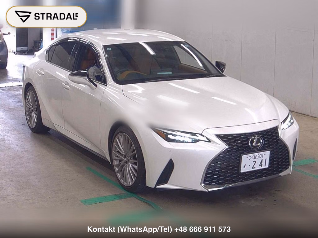 LEXUS IS 4D IS300H VERSION L 2025, aukcja z Japonii, zdjęcie 1