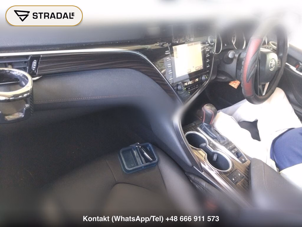 TOYOTA CAMRY 4D G LEATHER PACKAGE, miniaturka 4