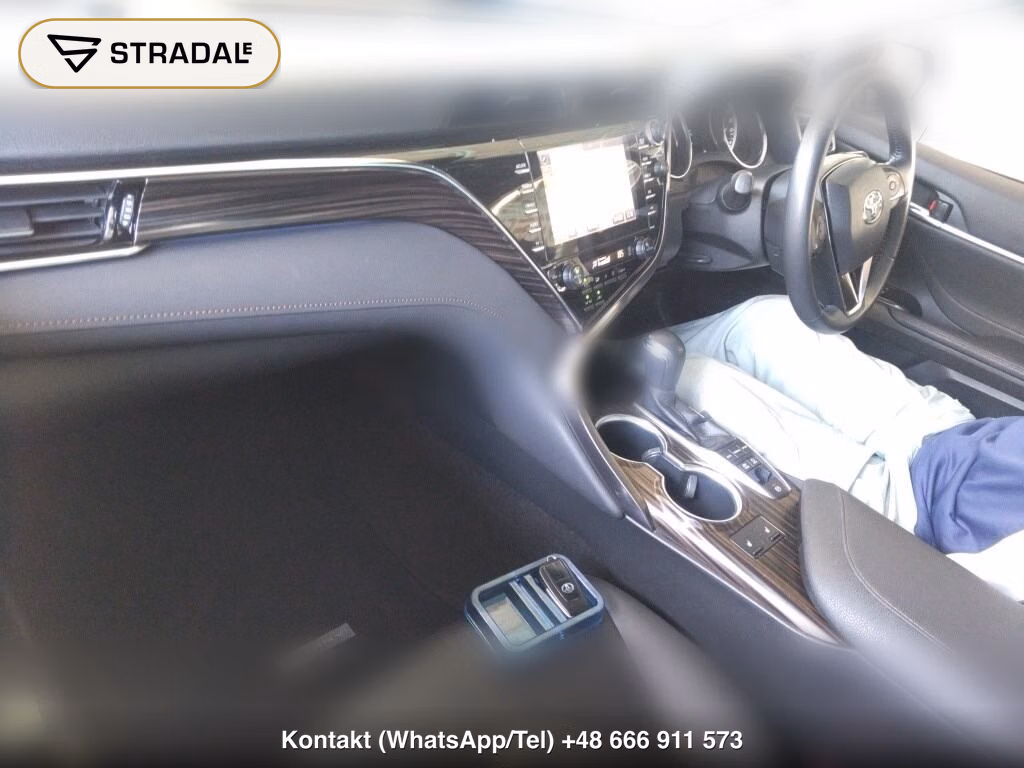 TOYOTA CAMRY 4D G LEATHER PACKAGE, miniaturka 4