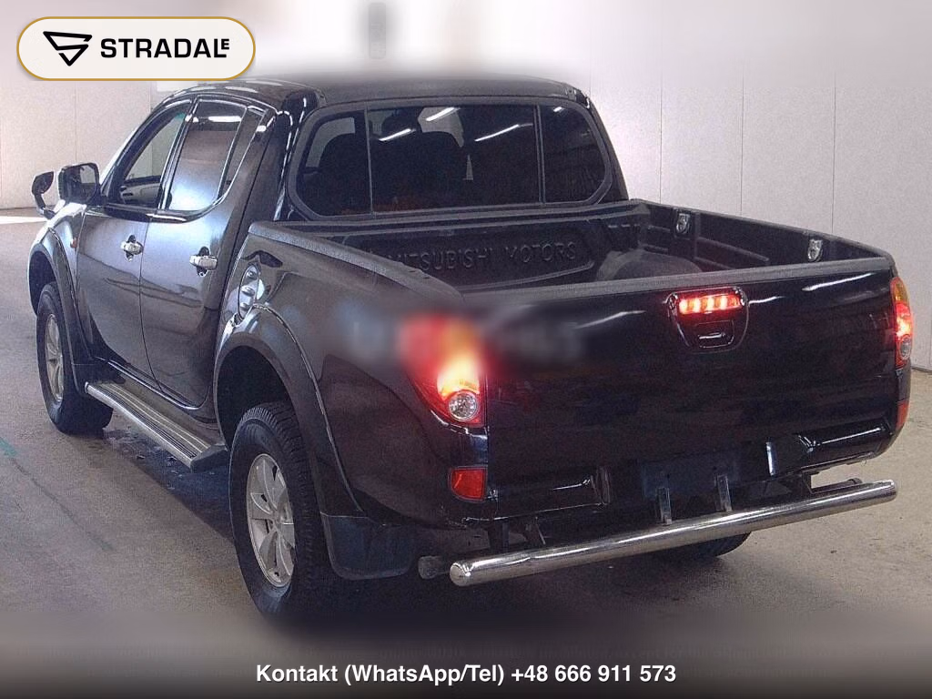 MITSUBISHI TRITON 4WD BASE GRADE, miniaturka 3