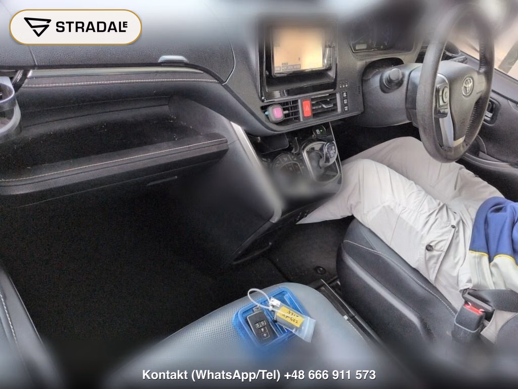 TOYOTA ESQUIRE HYBRID GI, miniaturka 4