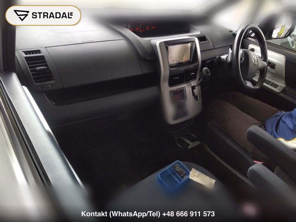 TOYOTA NOAH SI, miniaturka 4