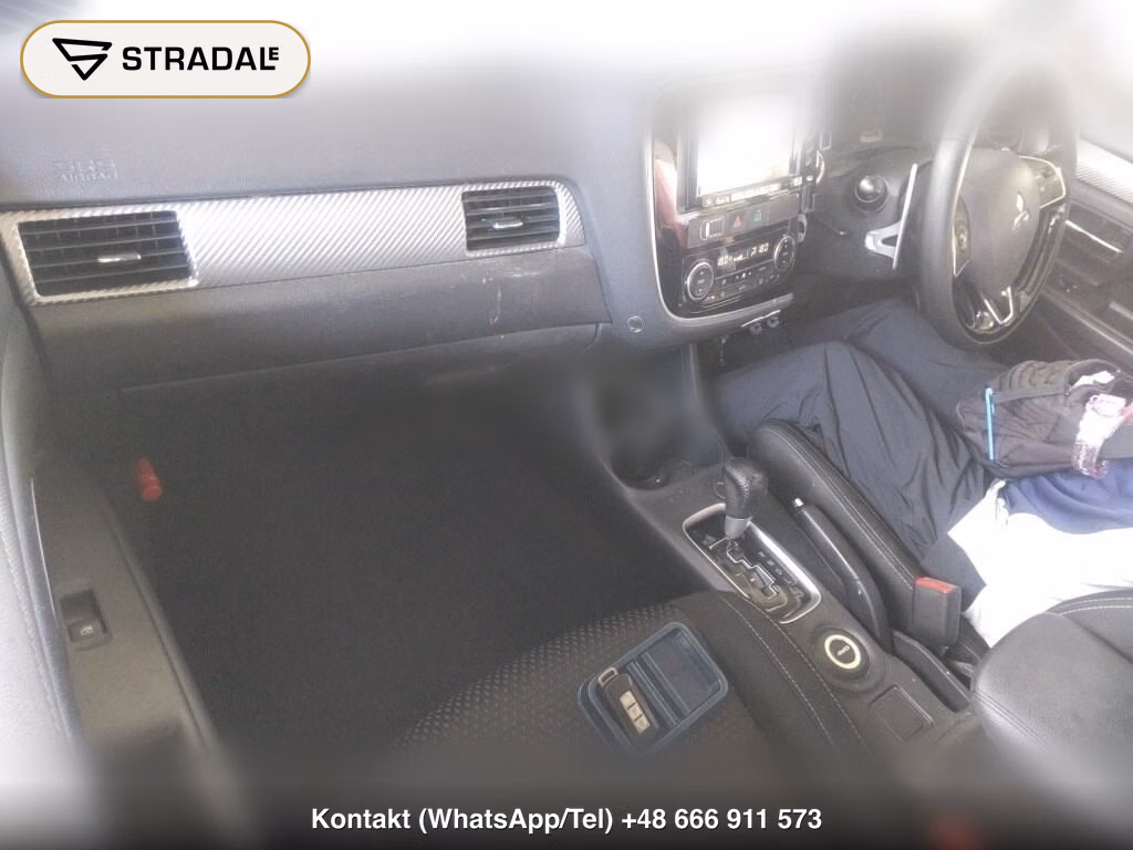 MITSUBISHI OUTLANDER 4WD 24G, miniaturka 4