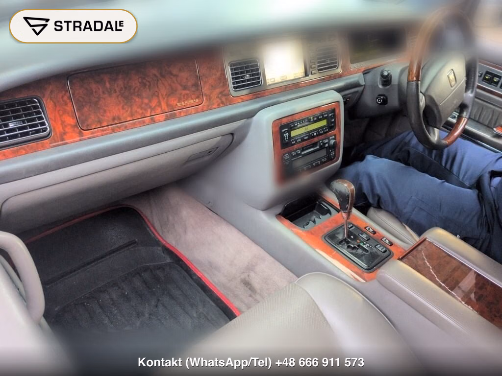 TOYOTA CENTURY 4D STANDARD VERSION, miniaturka 4