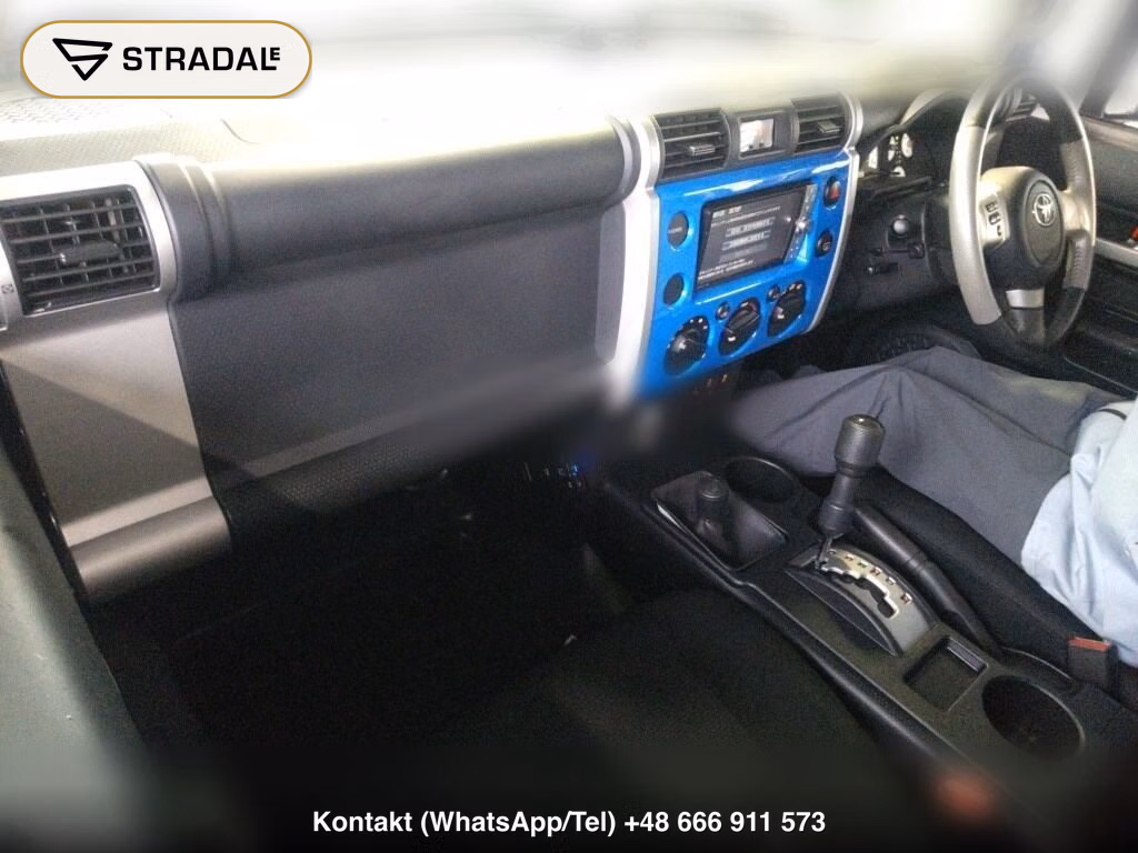 TOYOTA FJ CRUISER 4WD OFF-ROAD PACKAGE, miniaturka 4